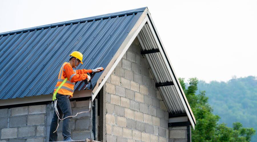 Expert Emergency Roof Repairs services in Westby, WI